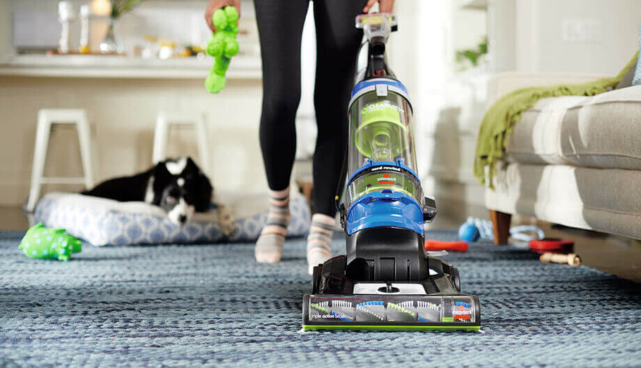 Why We Love Bagless Vacuum Cleaners 