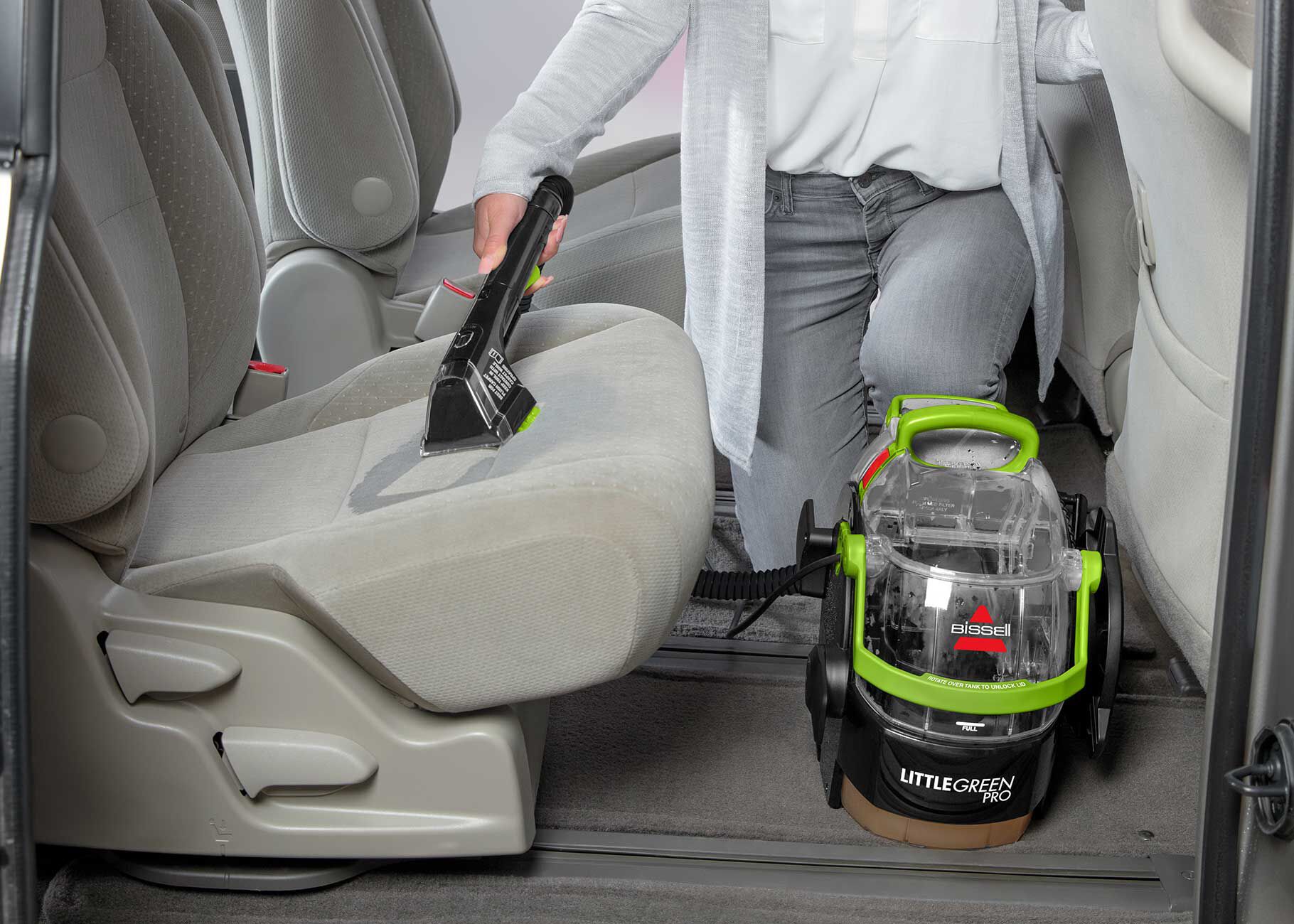 Little Green® Pro 2505 | BISSELL® Portable Carpet Cleaner