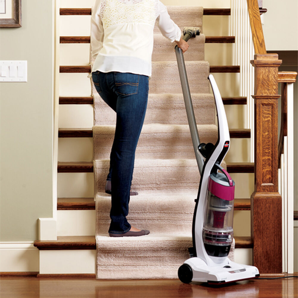CleanView® Plus Upright Vacuum w/ OnePass Technology® BISSELL®