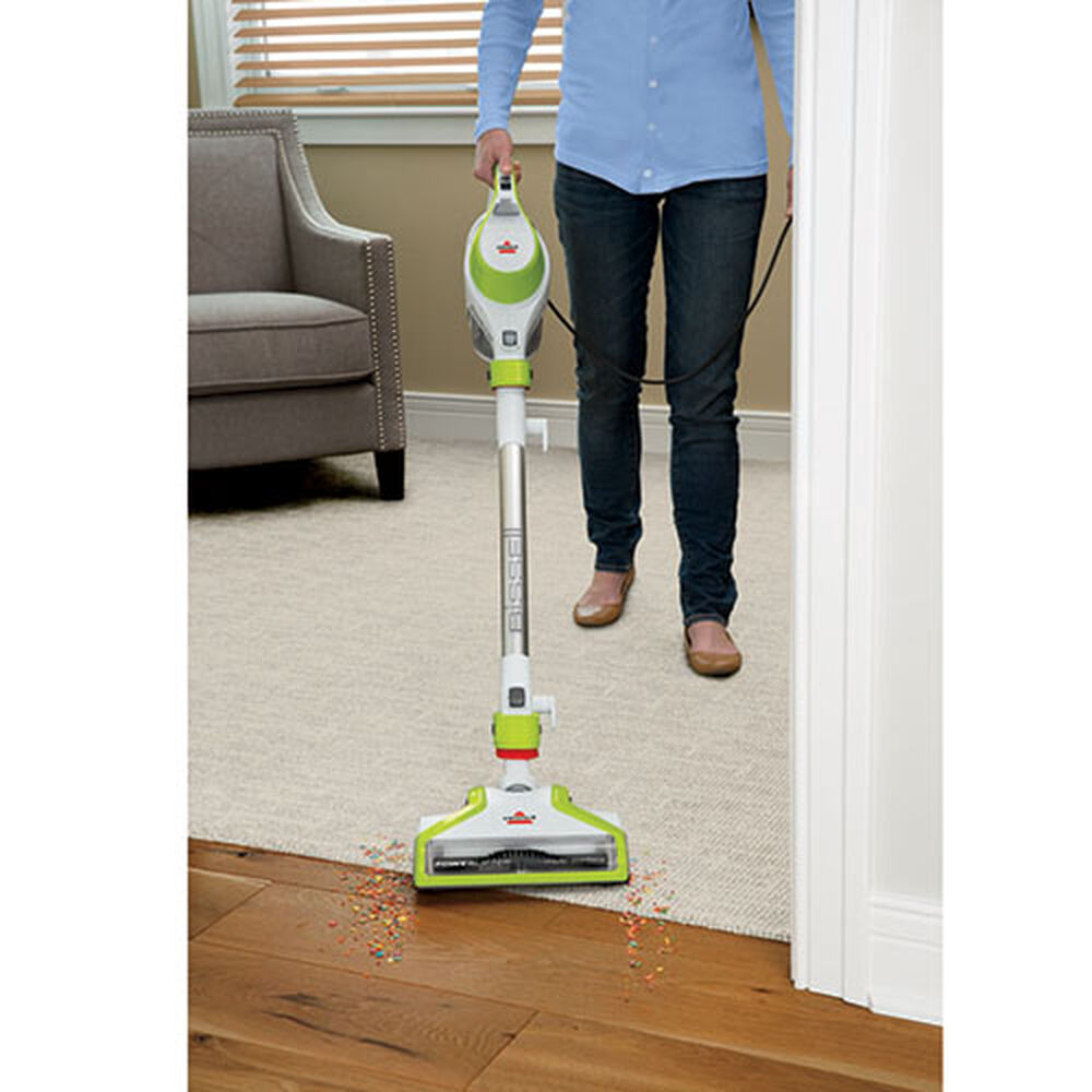 Powerlifter Super Light Stick Vacuum 1576W BISSELL