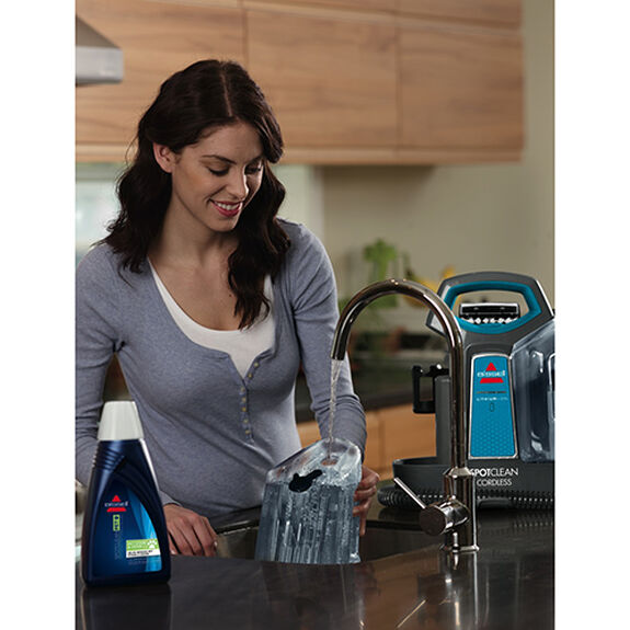 Spotclean Cordless Carpet Cleaner Clean Water Tank Filling