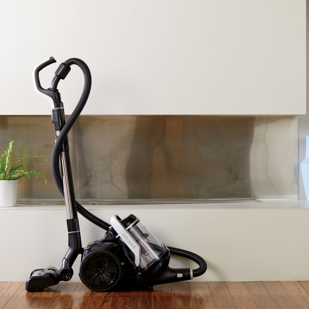 Pet Hair Eraser® Pet Pro Canister Vacuum 2230C