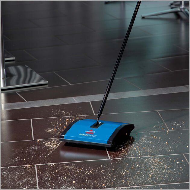 Sturdy Sweep™ Manual Sweeper 5232V BISSELL