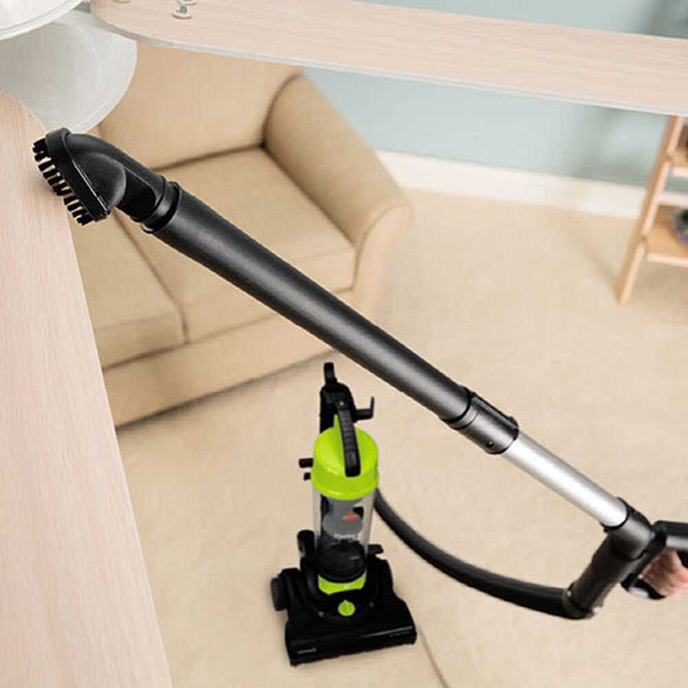 Powertrak Compact Lightweight Vacuum 10096