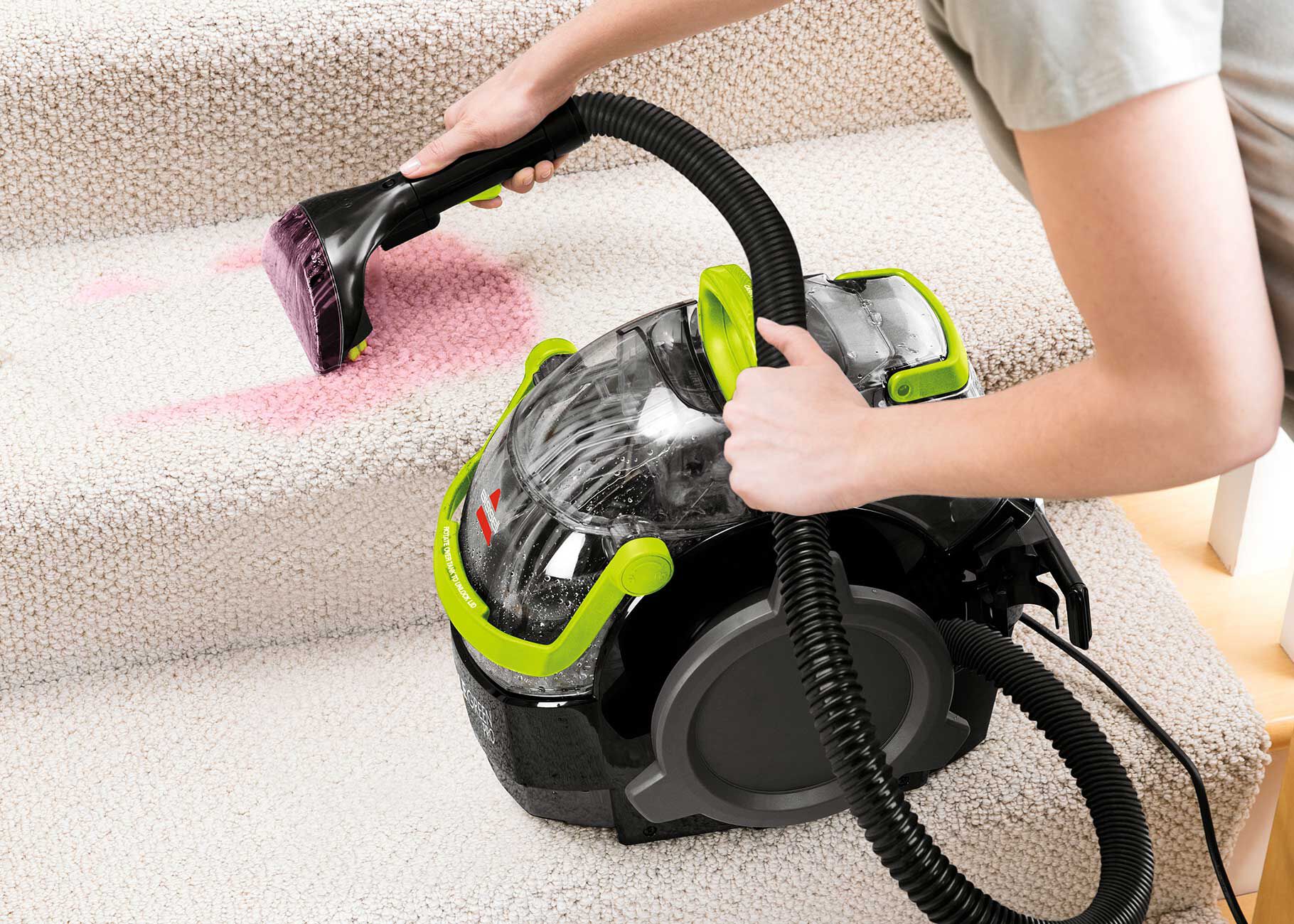 Little Green® Pro 2505 | BISSELL® Portable Carpet Cleaner