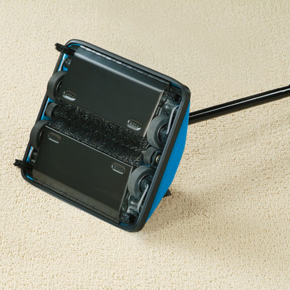Sturdy Sweep™ Carpet & Floor Sweeper BISSELL®